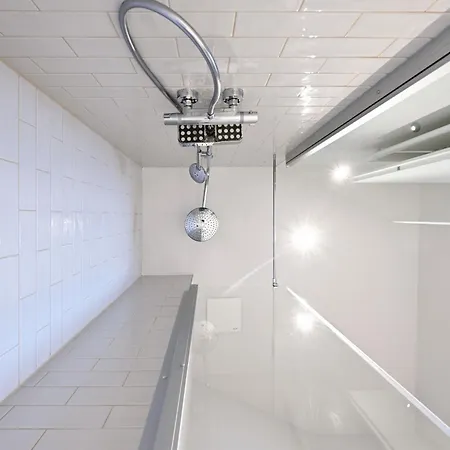 Апарт-отель Wyse City, Klimatisiert, Vollausgestattete Kitchenette, 24h Check-in, Metro